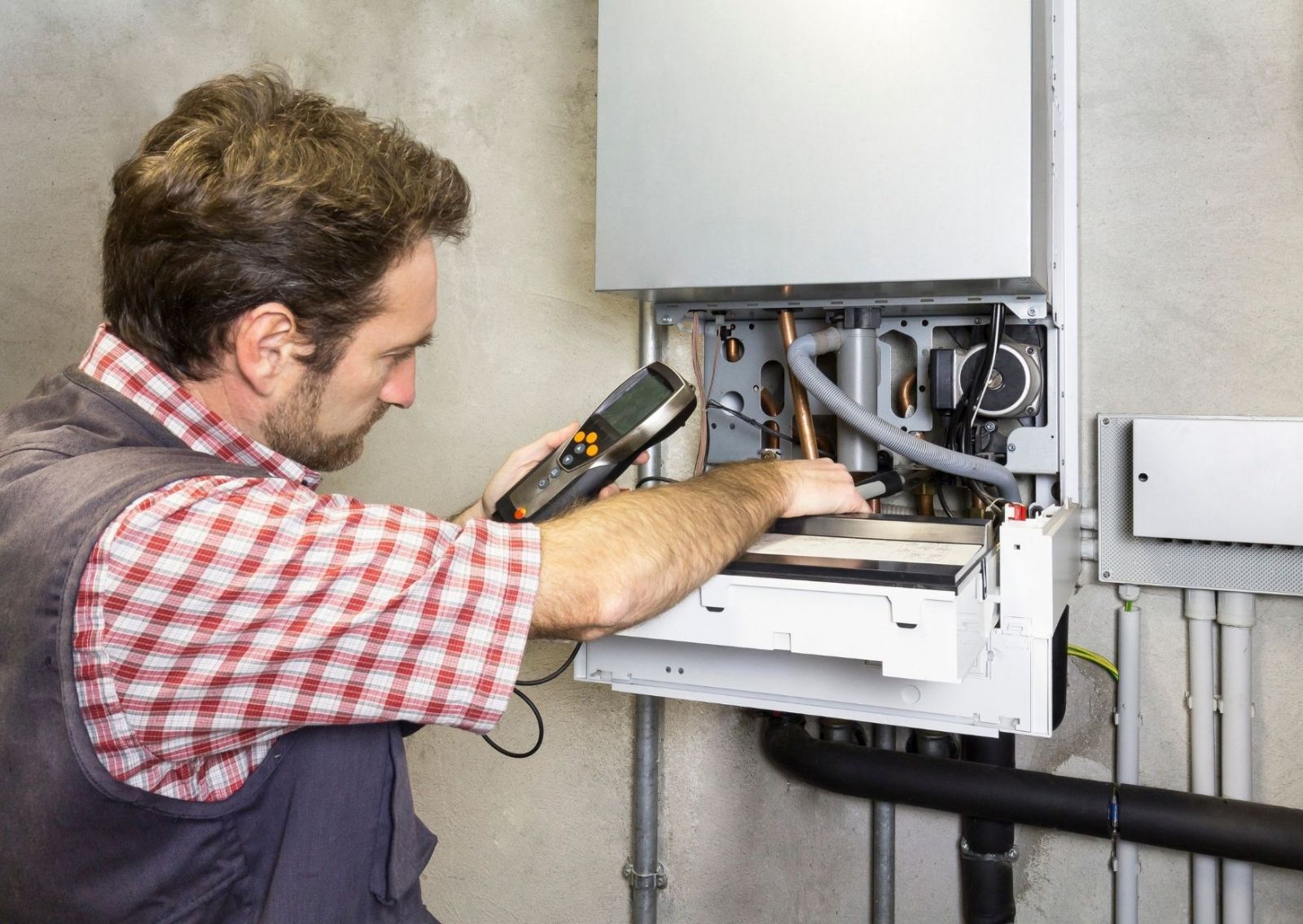 Bayraklı Kombi Servisi